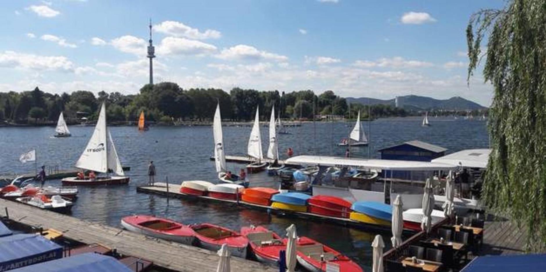 Yuki's Place - Un-vic, Danube And Subway Near To Downtown Appartamento